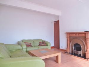 Living Room- click for photo gallery